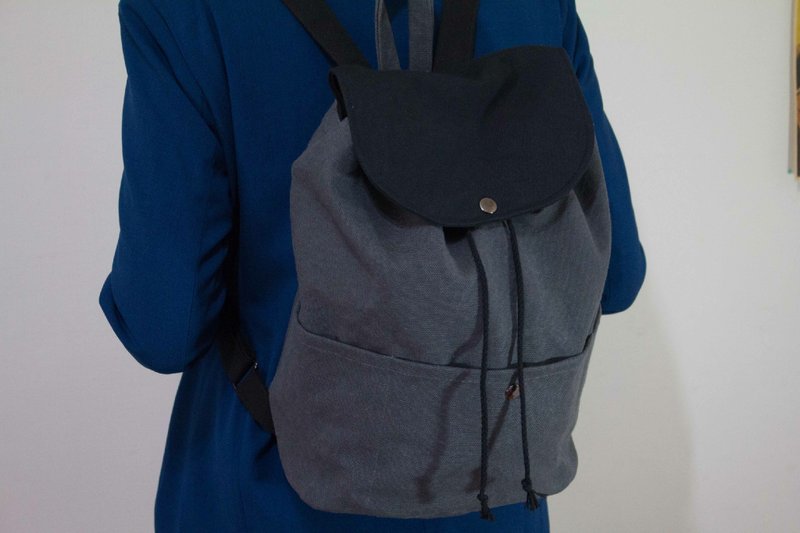 小旅行后背包（铁灰佐黑）最后一个 - 束口袋双肩包 - 其他材质 灰色