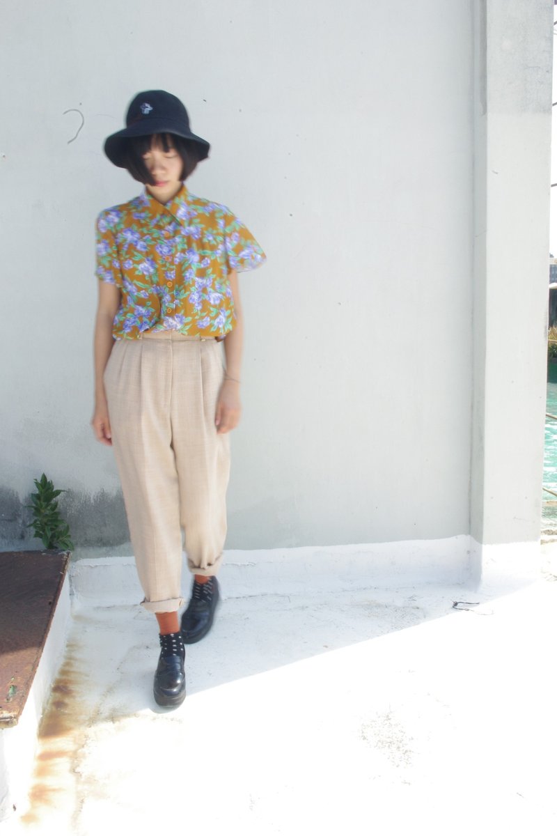 4.5studio-稻稻来寻宝老衣特区-复古芥末黄花卉澎袖衬衫 - 女装衬衫 - 其他材质 黄色