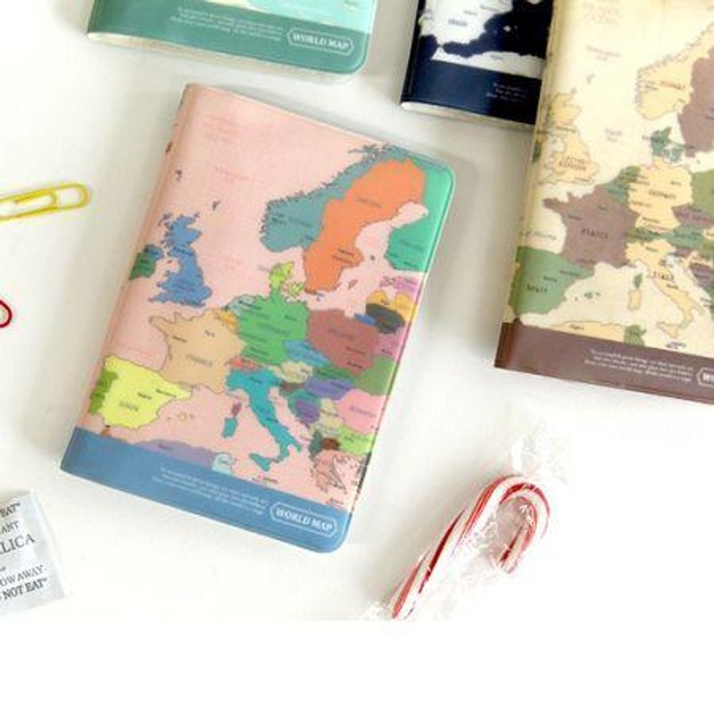 Indigo-世界地图护照套-彩色,IDG02800 - 护照夹/护照套 - 塑料 多色