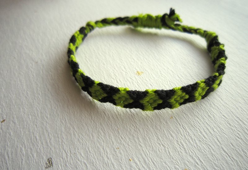 你是唯一 小钻石幸运绳编织手环 (可选色) - 手链/手环 - 棉．麻 多色