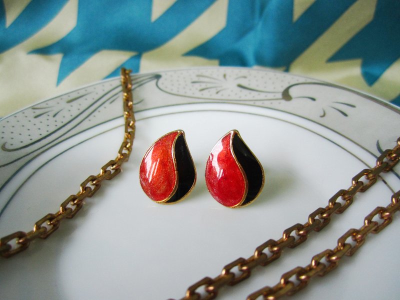 〆时代款耳环_神之雫 - 耳环/耳夹 - 其他金属 多色