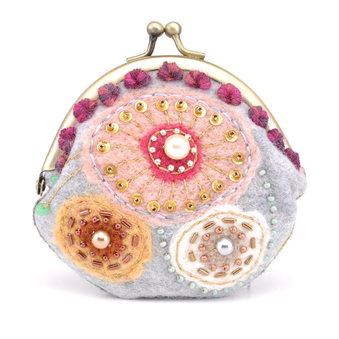 Cute purse (10) - 化妆包/杂物包 - 羊毛 灰色
