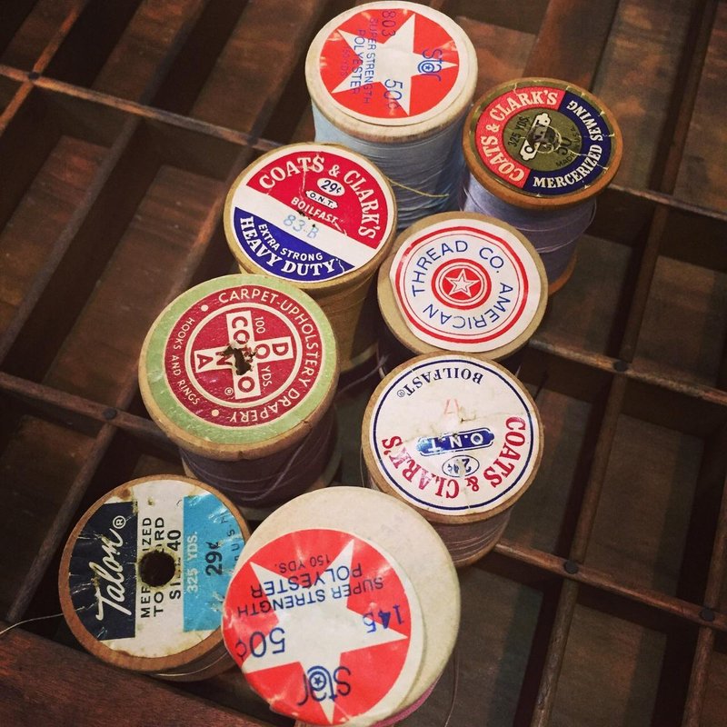 美国制 早期木线轴（大）单个 随机出货 不挑色 - 玩偶/公仔 - 其他材质 多色