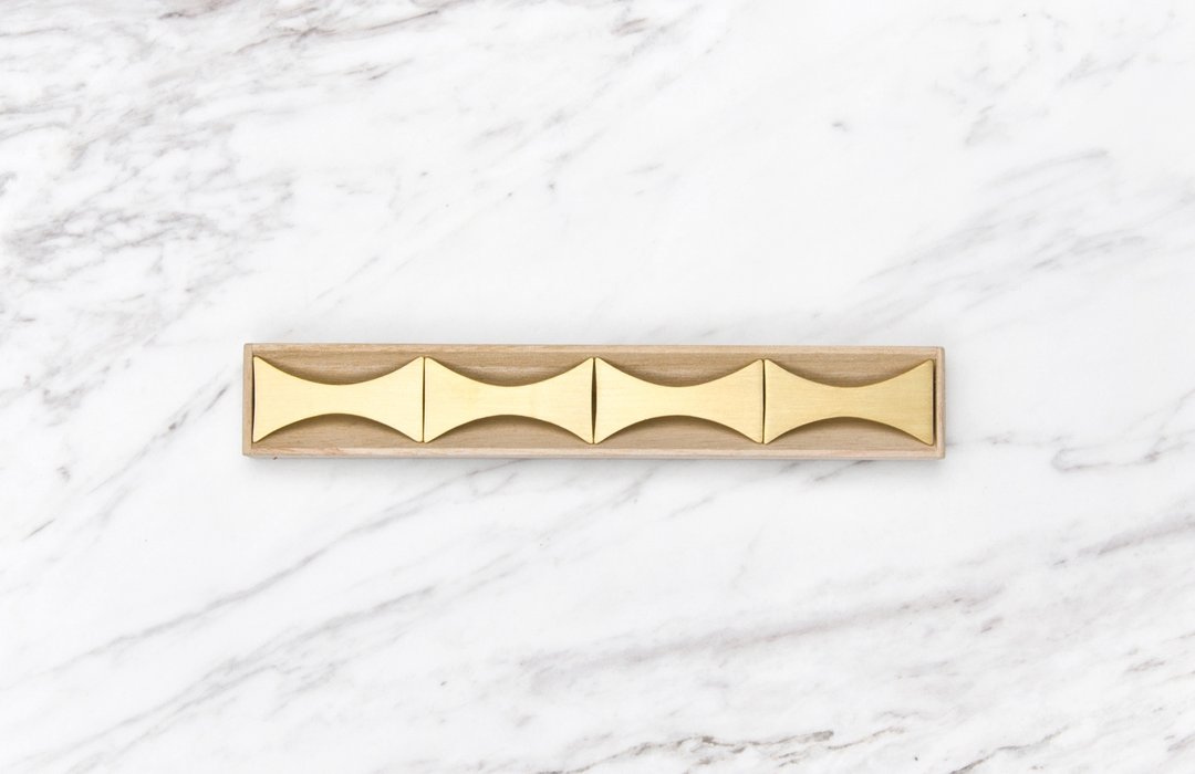 FUTAGAMI 铜铸 筷架‘闪光’ 4个入 Brass Chopstick Rests SENKOU (Flash) - 筷子/筷架 - 其他金属 金色