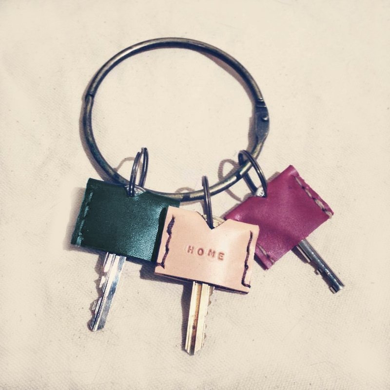 【endorphin】钥匙的V领皮衣．钥匙套三件组 - 钥匙链/钥匙包 - 真皮 卡其色