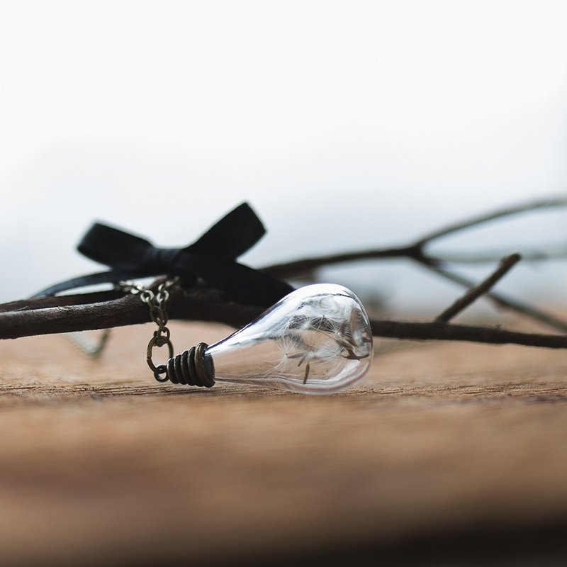 OOPSY - 手工锥形玻璃泡泡蒲公英项链 古铜色 - 项链 - 其他金属 金色