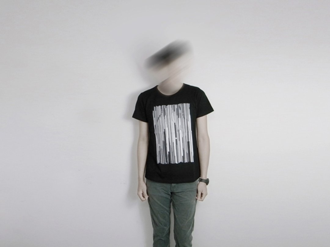 I . A . N Design  信号  黑色有机棉短袖T Organic Cotton - 男装上衣/T 恤 - 棉 黑色