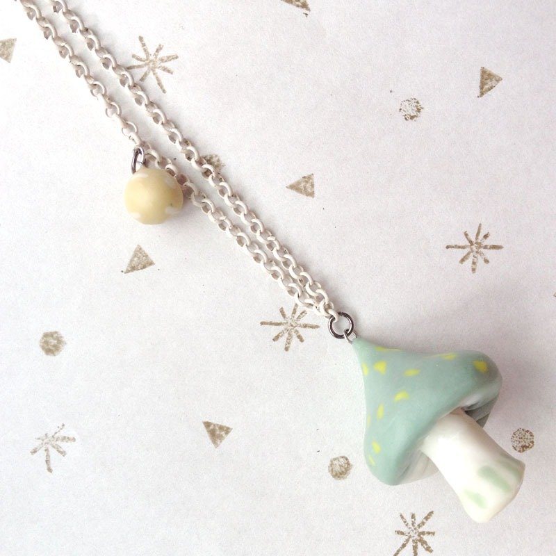 [tomoq]彩色蘑菇项链4号 - 项链 - 塑料 多色