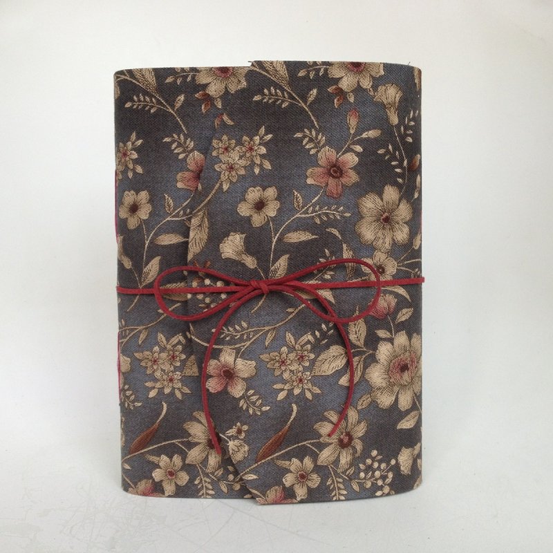 REISEN / [ 碎花系列 ] 莎士比亚睡袍 -手工笔记本/A5 - 笔记本/手帐 - 纸 灰色