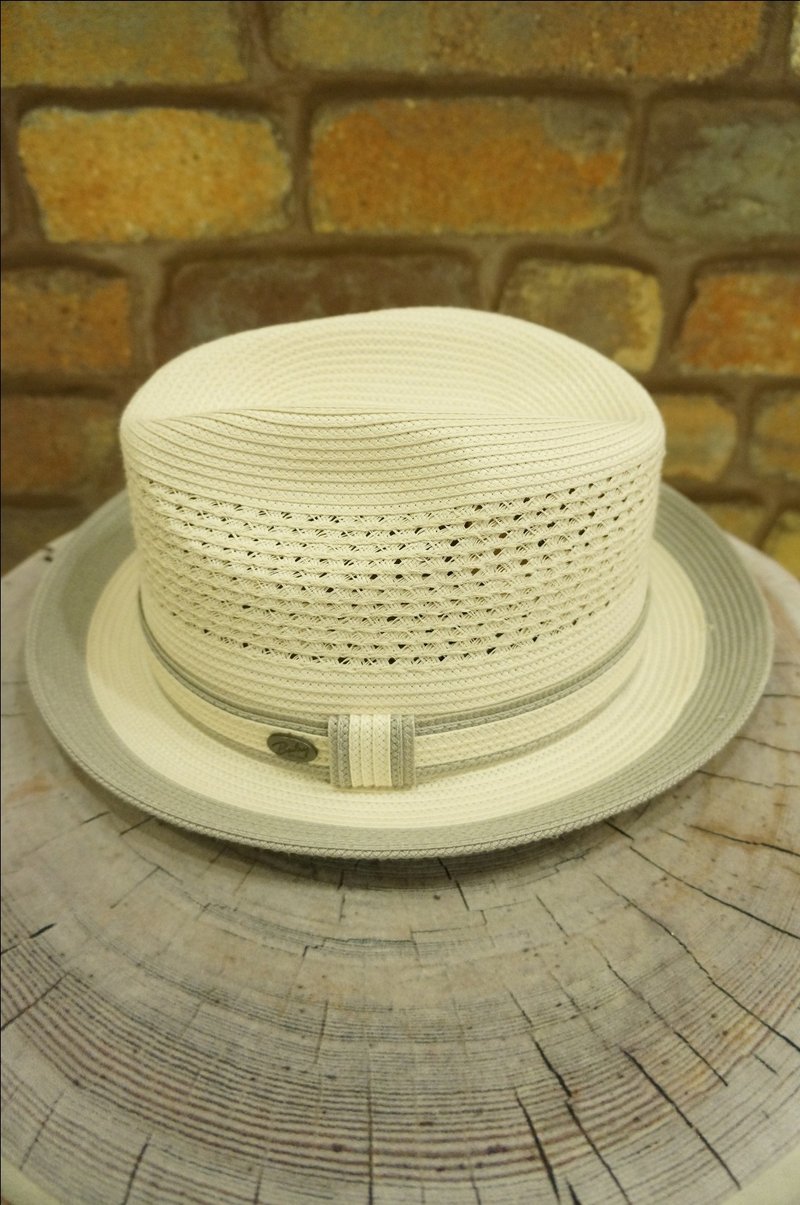 Bailey Of Hollywood Gorman 灰白绅士编织帽 - 帽子 - 植物．花 白色