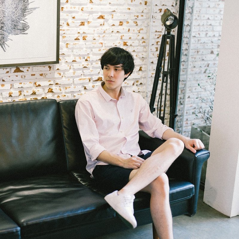 Men shirt: Straight-Small collar - 男装衬衫 - 棉．麻 红色