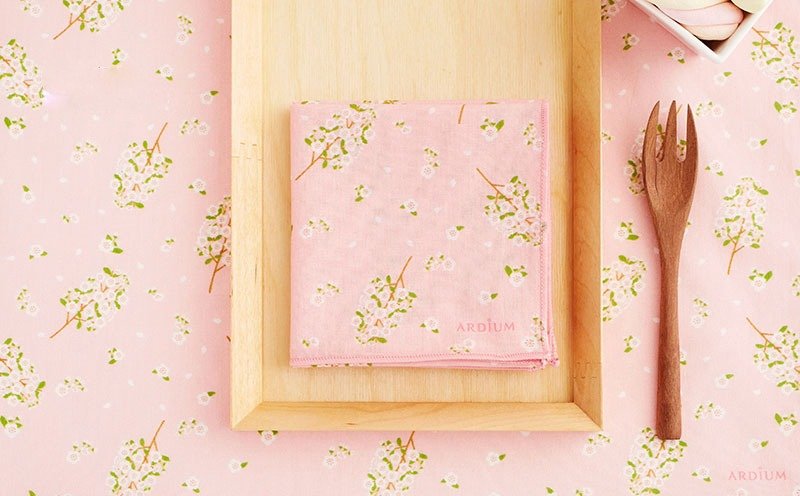 ARDIUM 棉质手帕 - 粉嫩樱花 - 手帕/方巾 - 棉．麻 粉红色