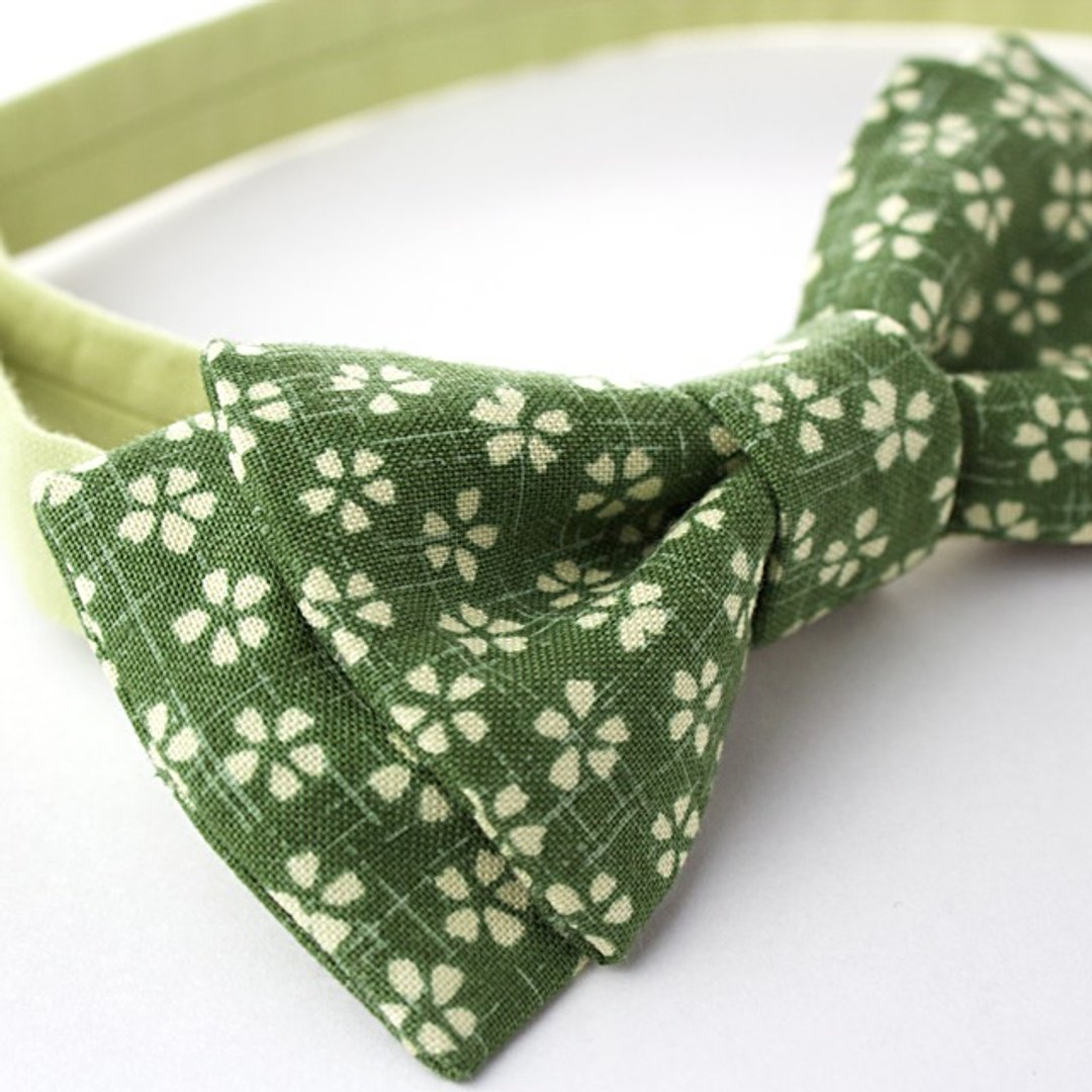 Bowtie (florets) - 领带/领带夹 - 其他材质 绿色