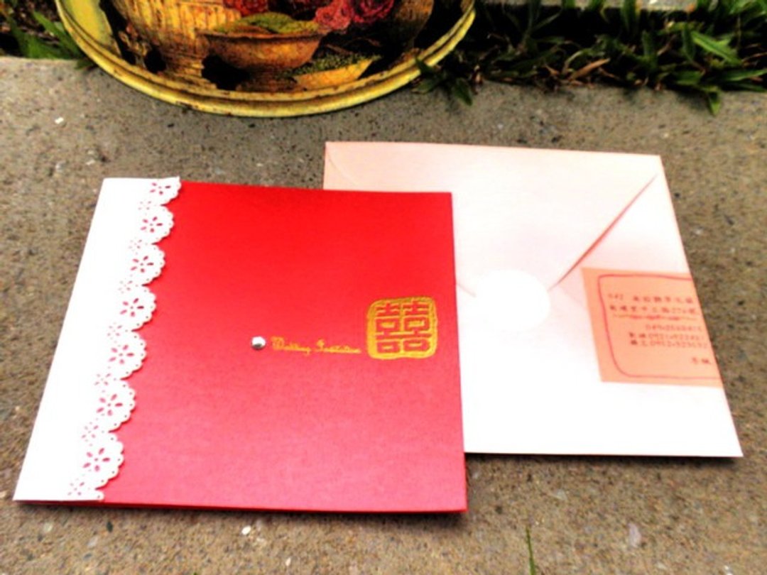手工婚卡＊蕾丝姑娘 - 卡片/明信片 - 纸 红色