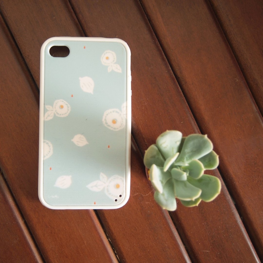 ✤花花／iphone4手机壳 - 手机壳/手机套 - 塑料 多色