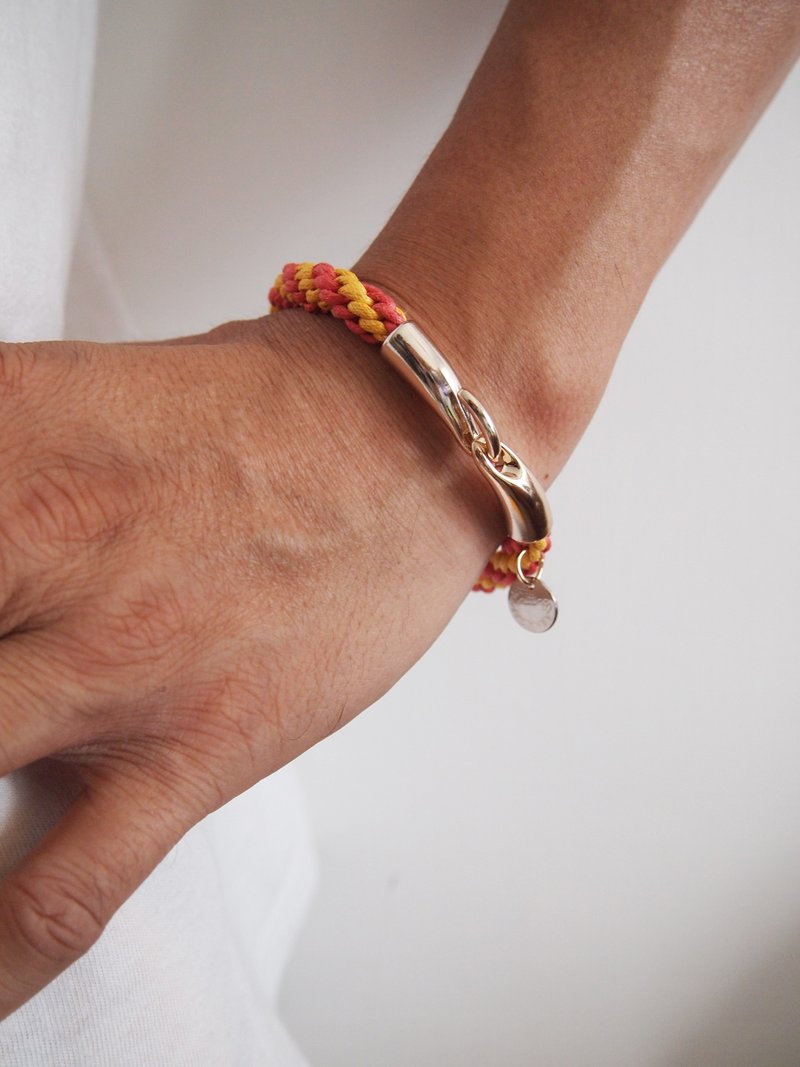 Just Knitting手工编织幸运红黄衬桃红色男装手环 ● 香港制造 - 手链/手环 - 其他材质 红色