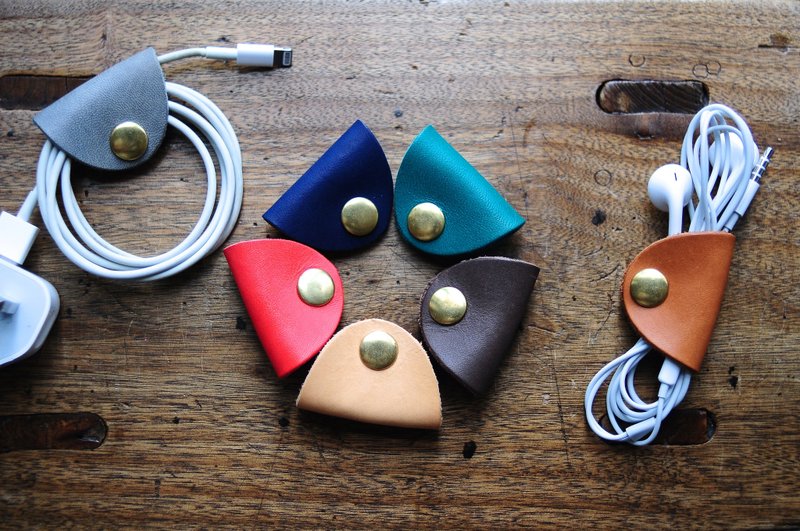 皮革卷线器 绕钱器 整线器 耳机线整理器 - 卷线器/电线收纳 - 真皮 