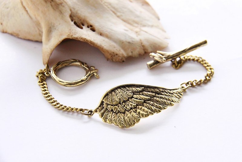 Golden Bird Wing Bracelet - Steampunk Metalwork Cuff Brass - 手链/手环 - 其他金属 金色