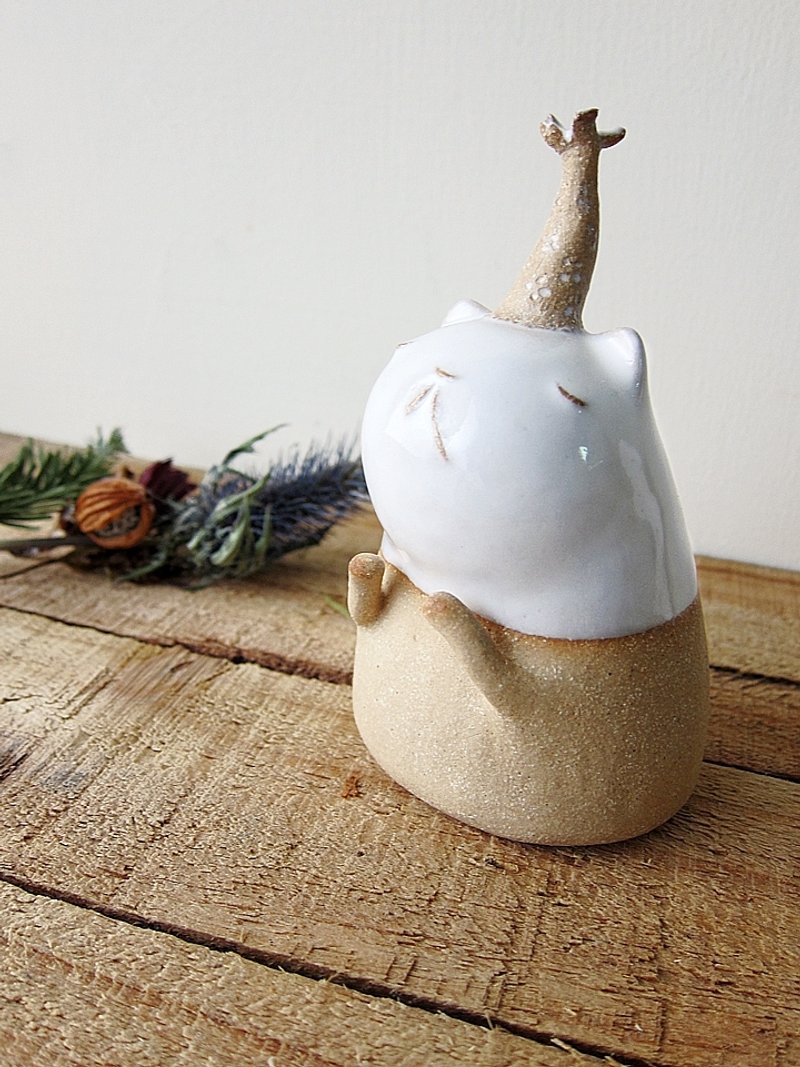 许愿猫 - 花瓶/陶器 - 其他材质 白色