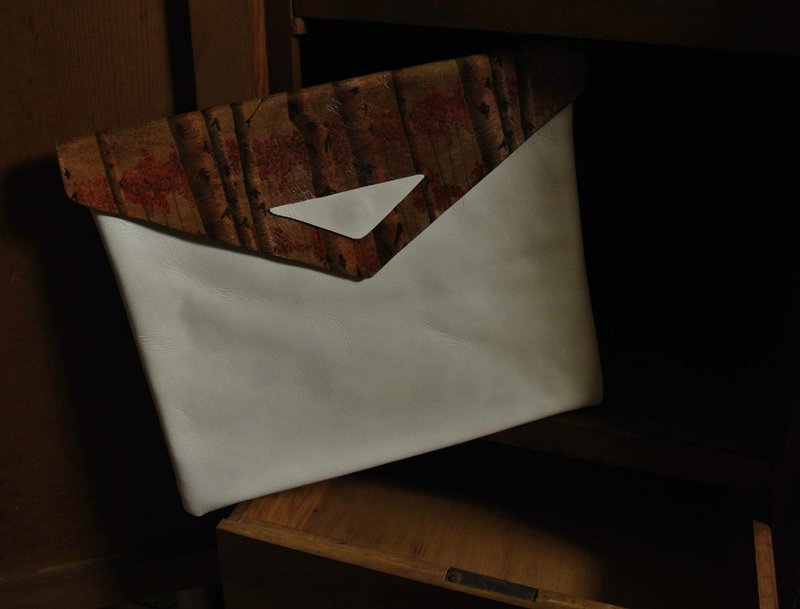 【 T - C 】 复古 白桦树 iPad 包 手拿包 皮革 - 手提包/手提袋 - 真皮 