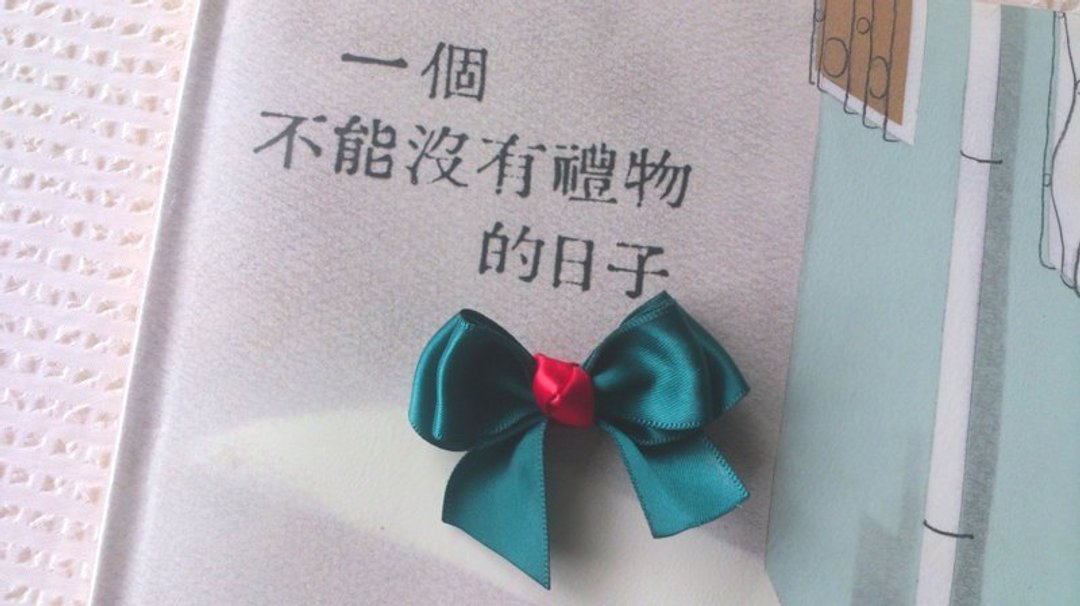Oops！tutu 预购商品**一个不能没有礼物的日子** 【 圣诞大小女孩美式手工蝴蝶结3件组】含圣诞节限定包装 - 发饰 - 其他材质 