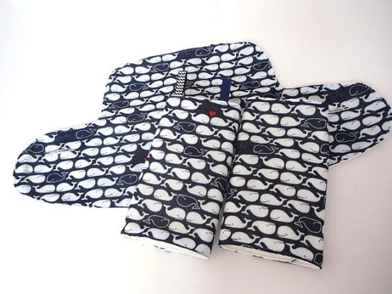 Ergo 360 / Adapt / Omni BIB, Drool Pads, 嬰兒背帶口水巾, White Whale on Navy Blu - 其他 - 棉．麻 蓝色