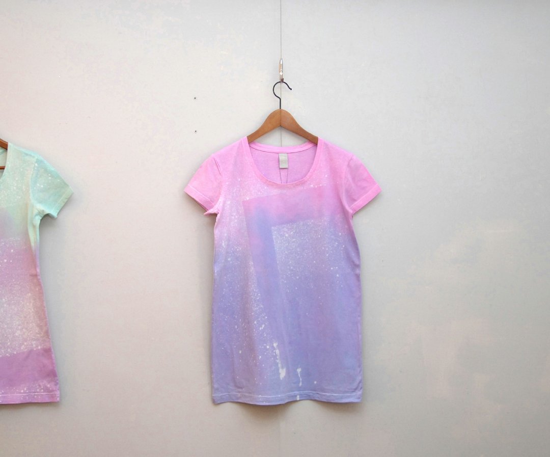 JainJain手工染制T-shirt（女生长板S） - 女装 T 恤 - 其他材质 多色