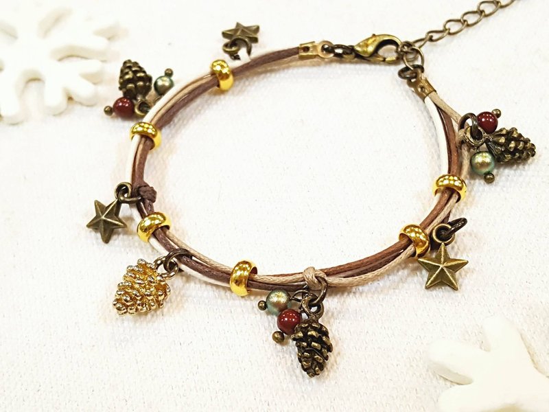 Paris。幸福手作。ZAKKA。圣诞节礼物。松果/橡果的小秘密。果实珍珠腊线手链 - 手链/手环 - 其他金属 多色