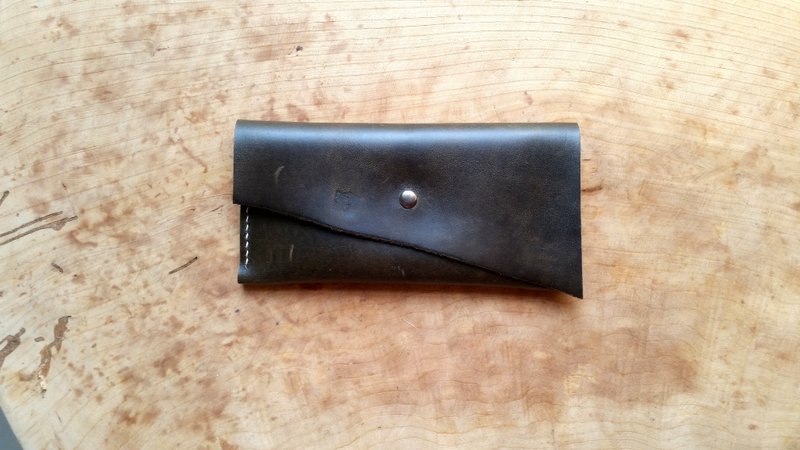 038 不规则的美-手缝皮带式橄榄绿真皮牛皮笔盒/钱夹-可打英文名字钢印 - 皮夹/钱包 - 真皮 绿色