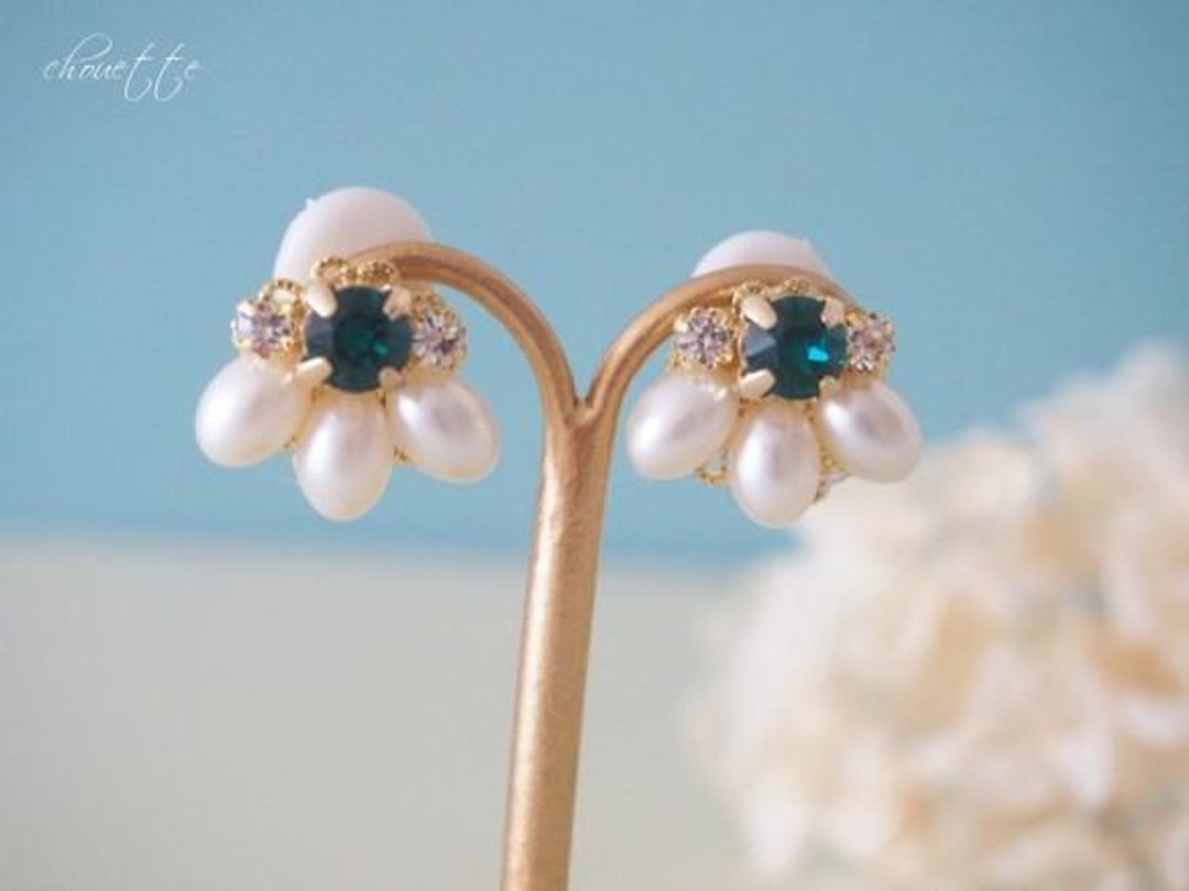 Bijoux earrings / earrings (Oriental Green) - 耳环/耳夹 - 其他金属 