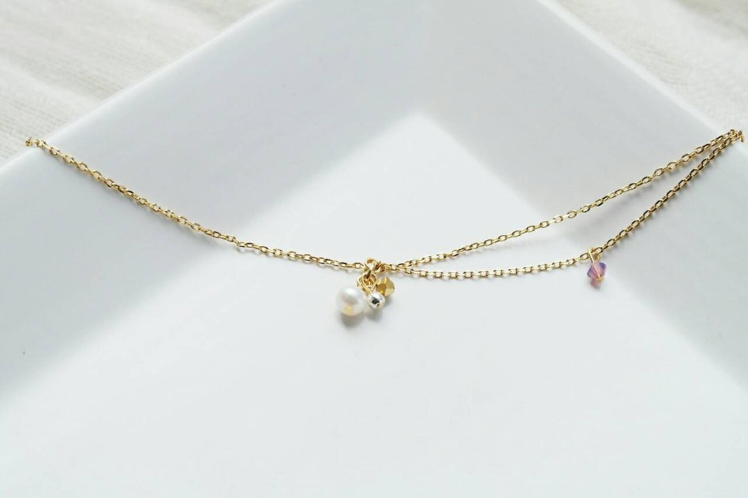 《Birthday Crystal》November 11月 妳的专属生日水晶 不对称极细手链 - 手链/手环 - 宝石 