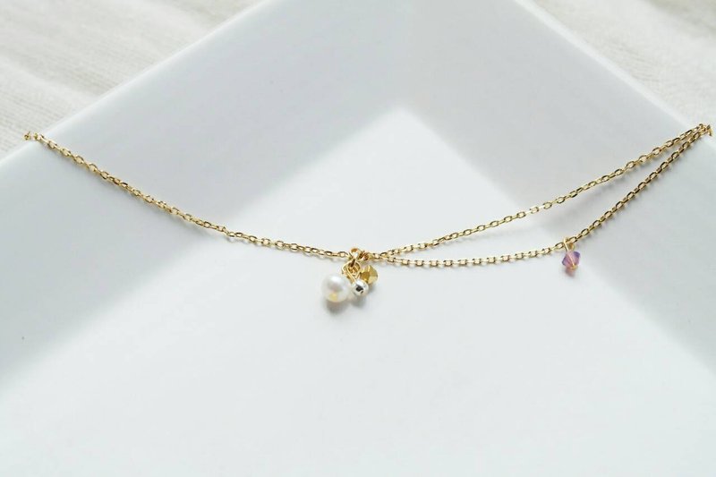 《Birthday Crystal》November 11月 妳的专属生日水晶 不对称极细手链 - 手链/手环 - 宝石 