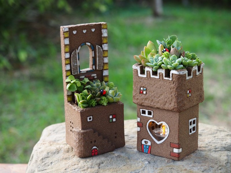 【花园城堡 Garden】陶手作-超可爱城堡烛灯花园2件组(岩石咖啡色)/Ceramic Castle - 植栽/盆栽 - 其他材质 咖啡色