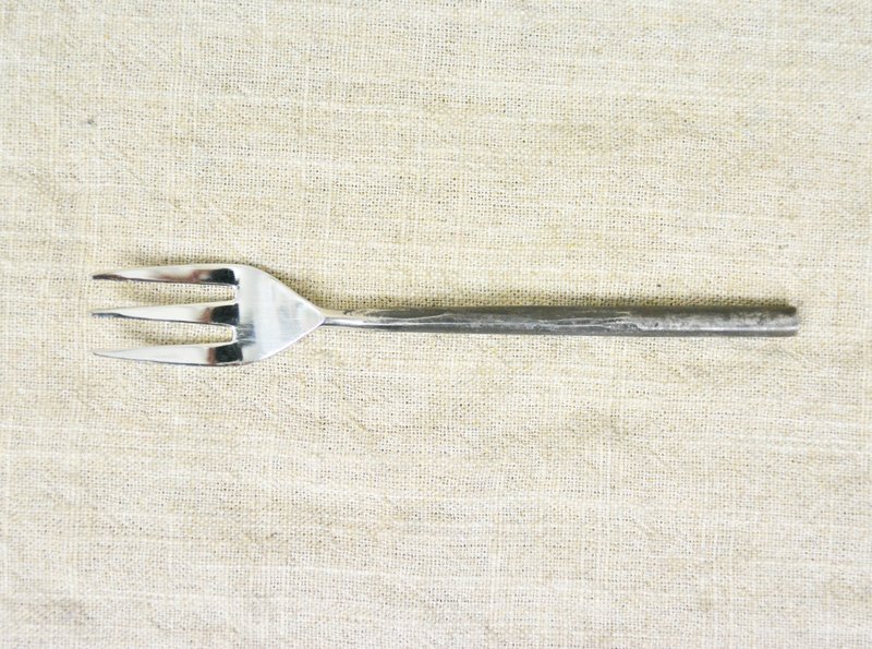 圆柄小黑叉子＿公平贸易 - 餐刀/叉/匙组合 - 其他金属 黑色