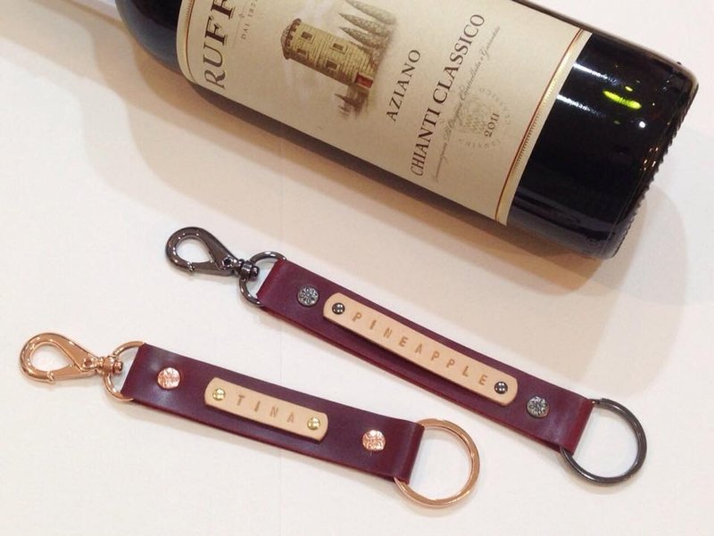 ‘限定2入’福尔摩斯皮革钥匙圈®‘酒红’ keychain - 钥匙链/钥匙包 - 真皮 红色