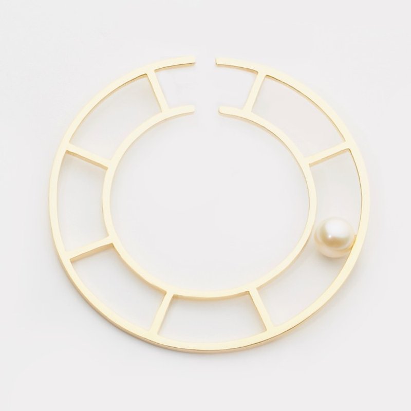 亮丽优雅 / Elena earrings 单支 - 耳环/耳夹 - 其他金属 金色