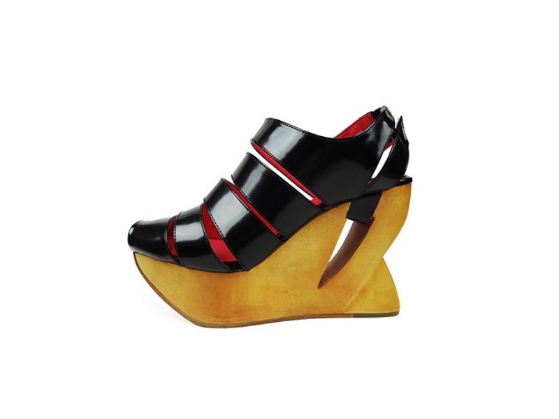 A Season for Murder   FIGHT BACK 还击-Wedge shoe 零码绝版品 - 高跟鞋 - 真皮 黑色