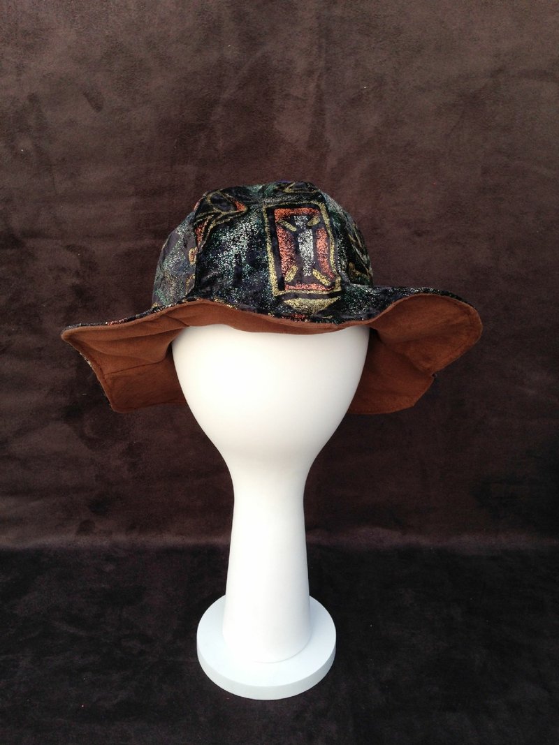 【Qucky】古老故事／硬挺伞状花朵帽 - 帽子 - 其他材质 黑色