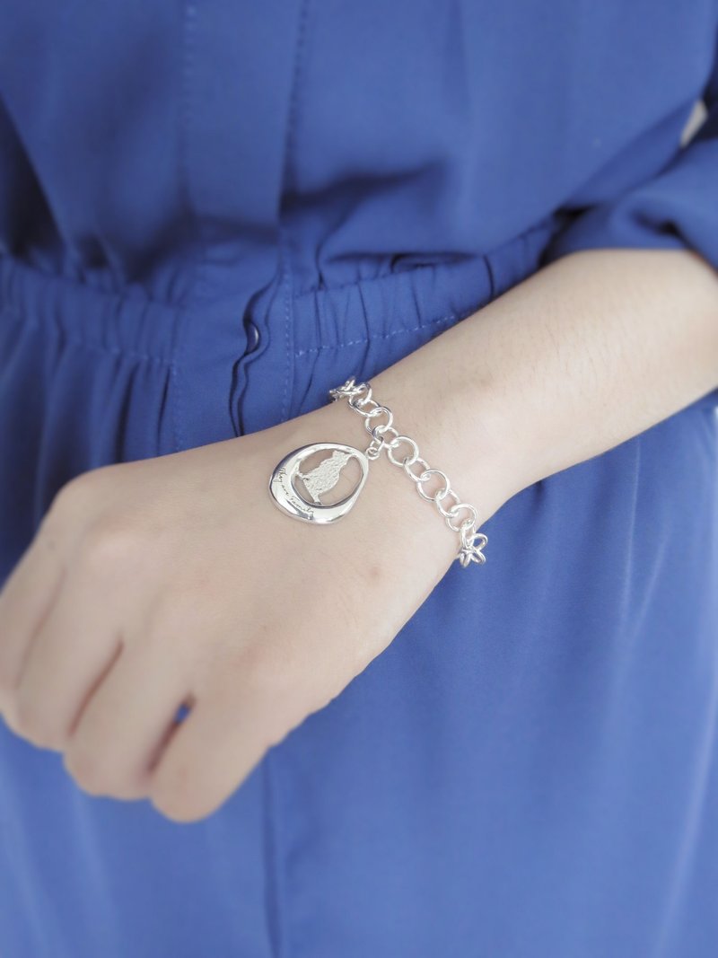 猫咪坐着 - They are Family (纯银粗手链 女款 可爱动物 刻字) - 手链/手环 - 纯银 银色