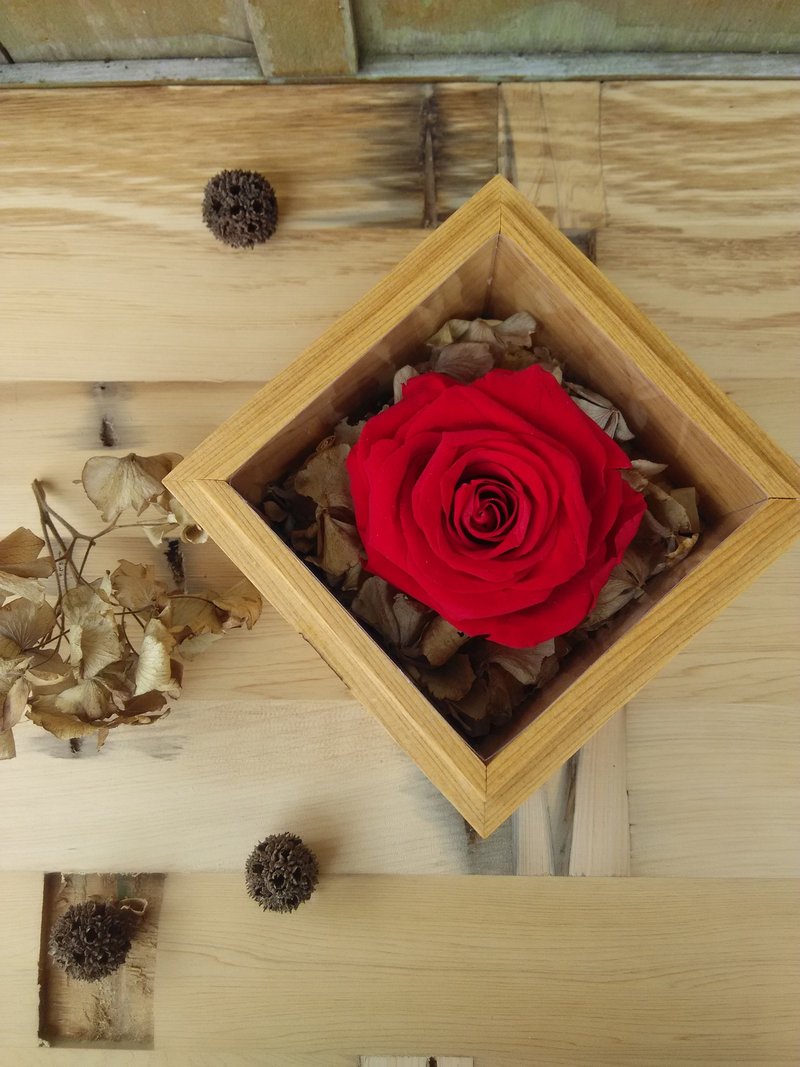【original.木_限量】"永恒的爱"  玫瑰花盒 - 其他 - 木头 