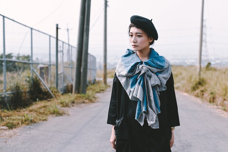 蓝蓝深海--拼接丝绒松萝造型设计围巾 - 丝巾 - 其他材质 蓝色