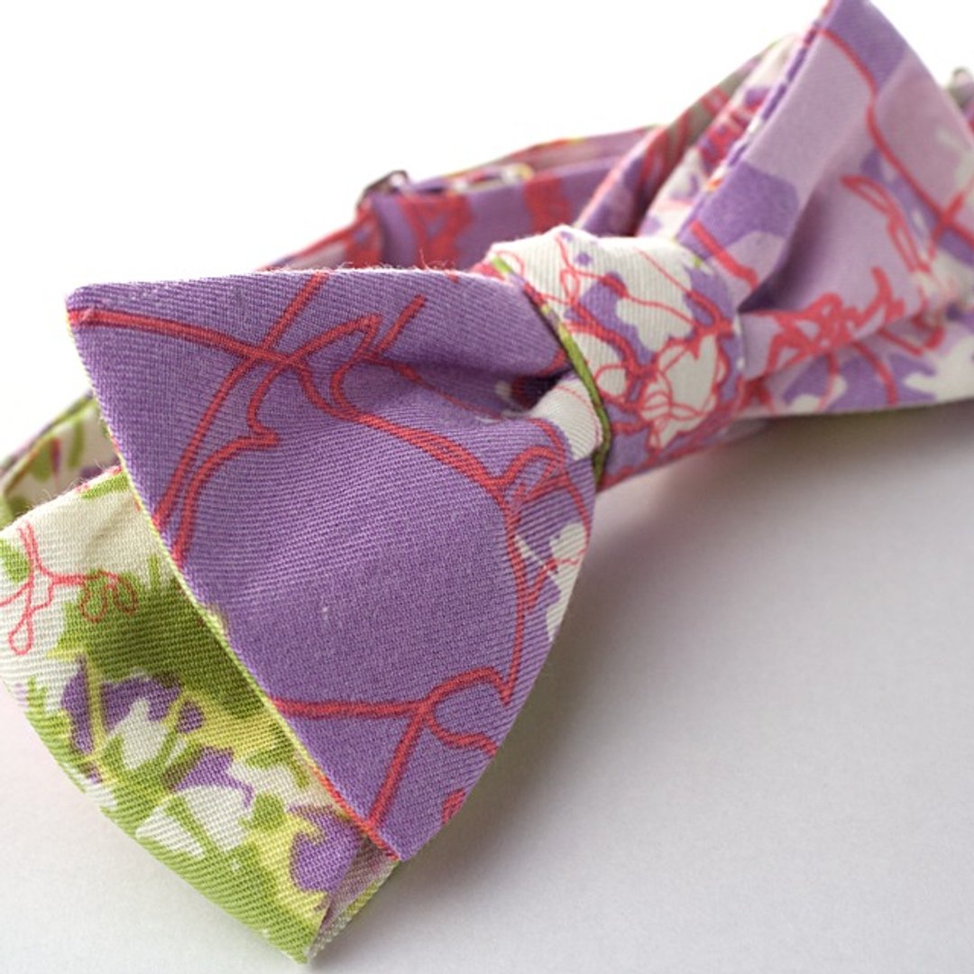 Bowtie hand tied (Flower) - 领带/领带夹 - 其他材质 粉红色