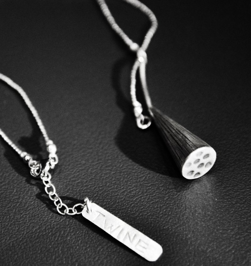 纯银饰品 莲蓬项链 森林精灵的尖帽子 - 项链 - 纯银 灰色