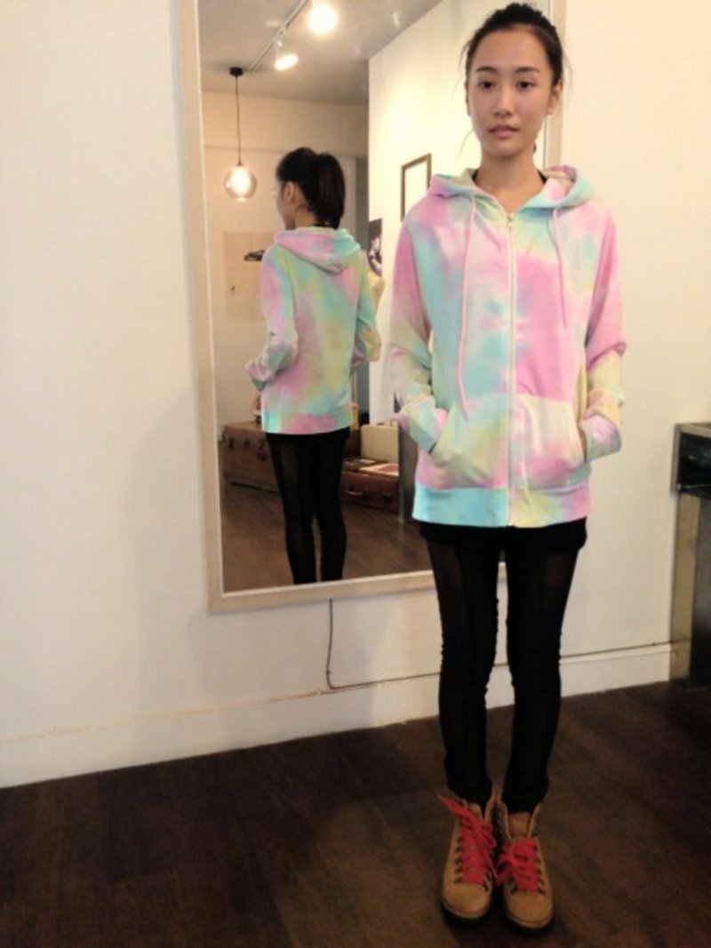 粉色扎染外套 - 女装休闲/机能外套 - 其他材质 多色