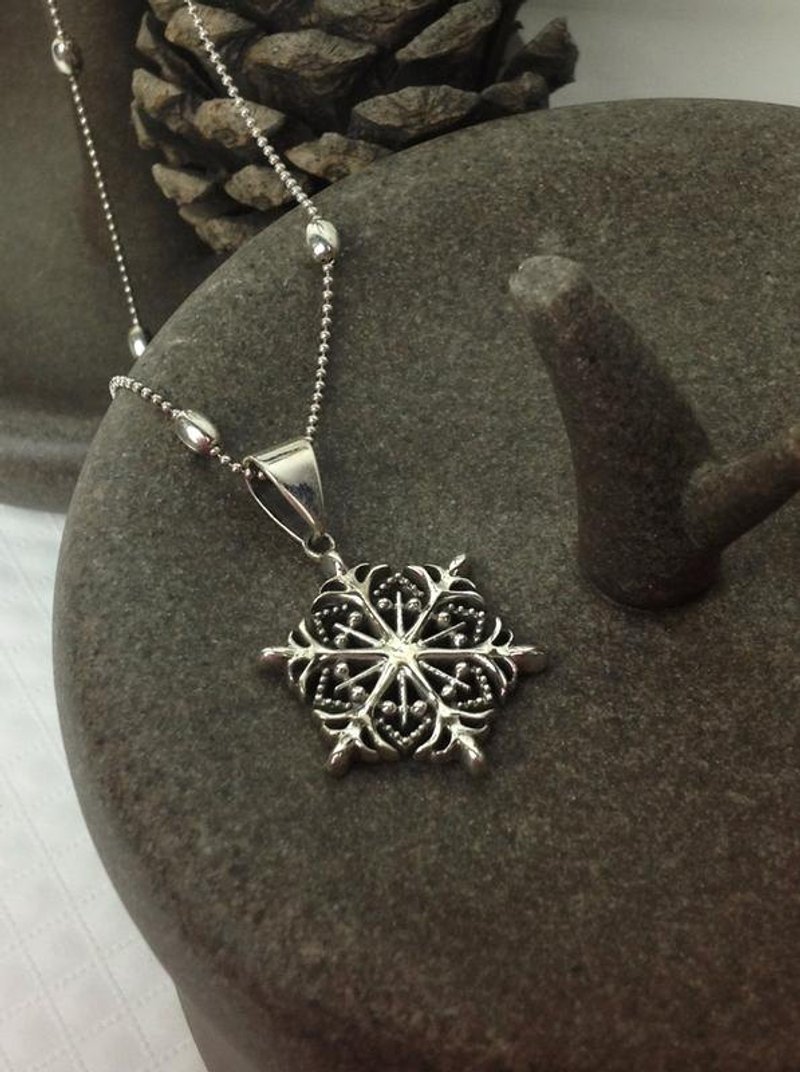 美丽的雪花 纯银项炼 - 项链 - 其他金属 白色