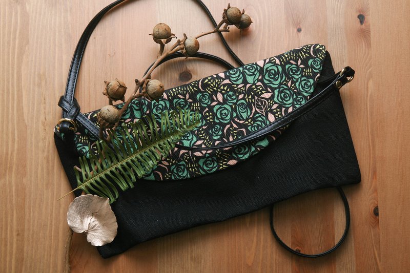 玫瑰扁包 - 侧背包/斜挎包 - 其他材质 黑色