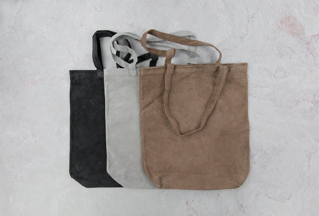 Hender Scheme Pig Bag M - 手提包/手提袋 - 真皮 卡其色