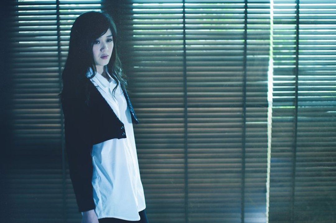 Emma短版开襟外套 - 女装休闲/机能外套 - 其他材质 蓝色