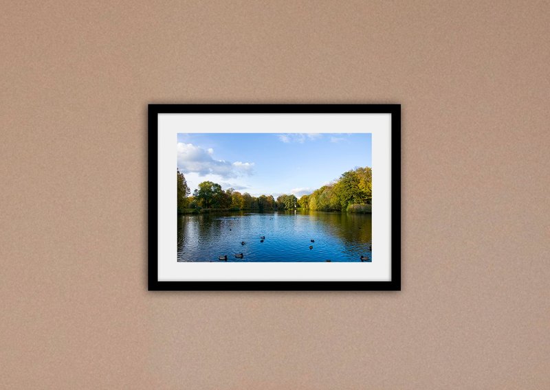 摄影   德国 柏林 秋日湖景 (不含框/可加价购框) - 海报/装饰画/版画 - 纸 蓝色