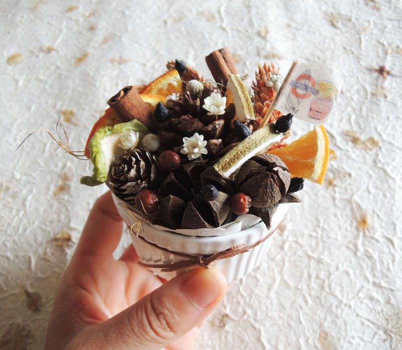 微甜·圈 手作 浓郁巧克力 糖渍水果干 小黑莓 干燥花 甜塔 烤布蕾杯 布丁杯 婚礼小物 - 摆饰 - 植物．花 咖啡色